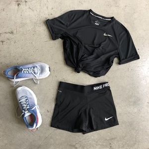 Nike Pro Black Compression Shorts Sz L